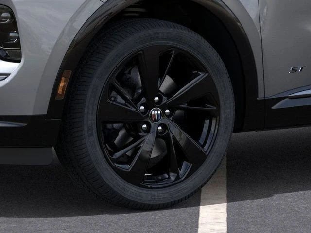 2025 Buick Envision - Image 9 of 21