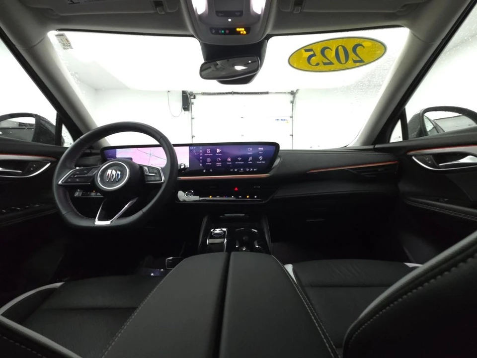 2025 Buick Envision - Image 2 of 12