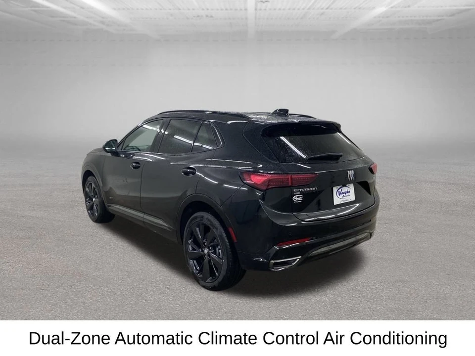 2025 Buick Envision - Image 8 of 12