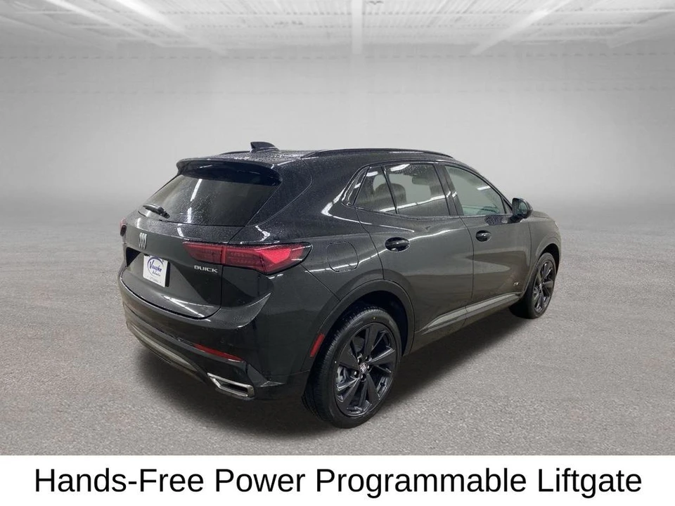 2025 Buick Envision - Image 11 of 12