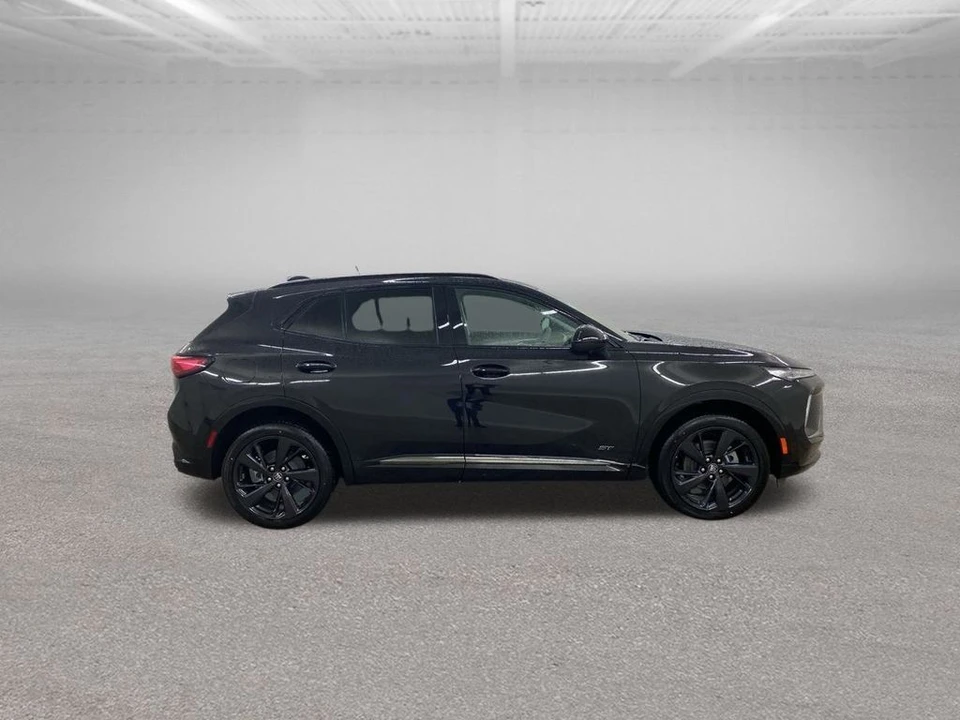 2025 Buick Envision - Image 12 of 12