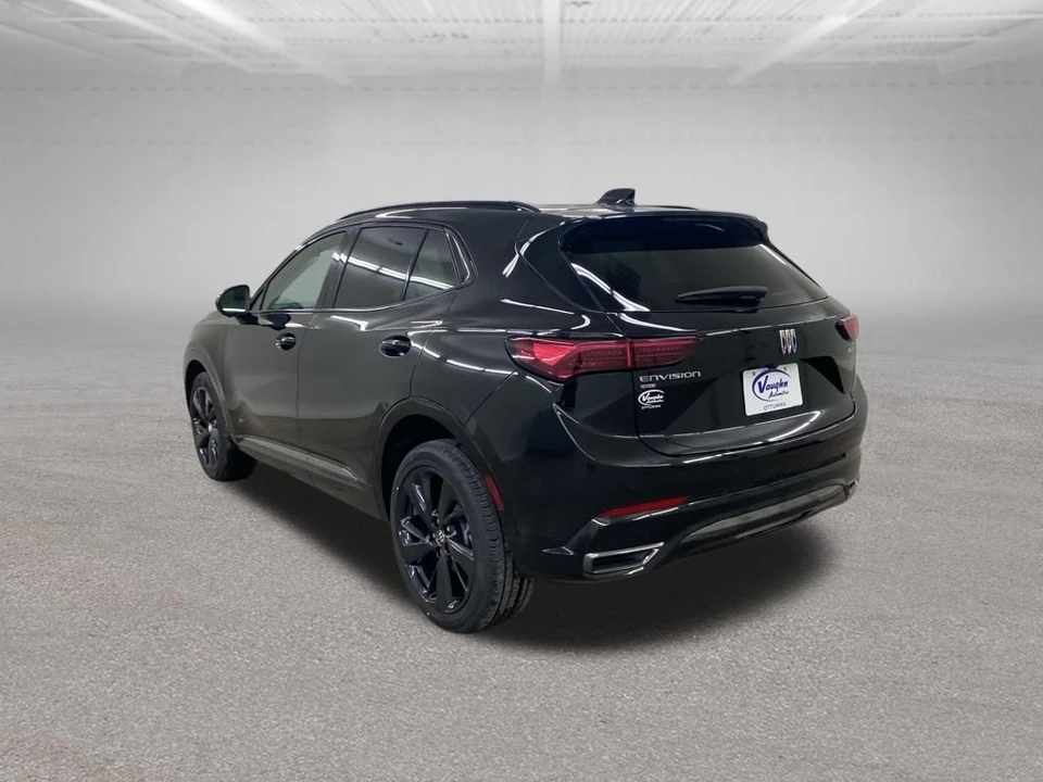 2025 Buick Envision - Image 8 of 12