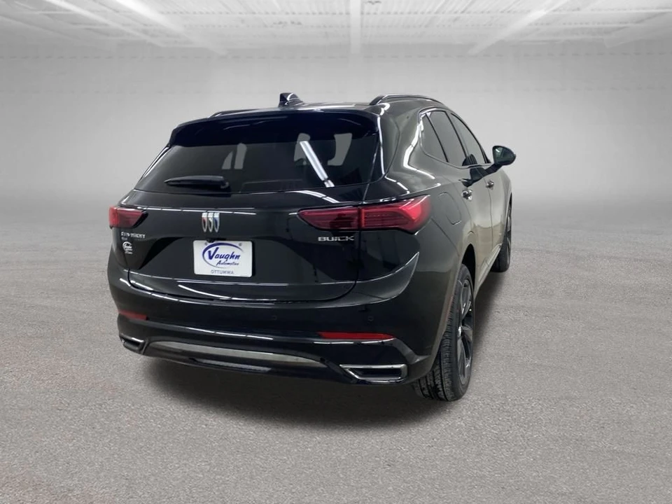 2025 Buick Envision - Image 10 of 12