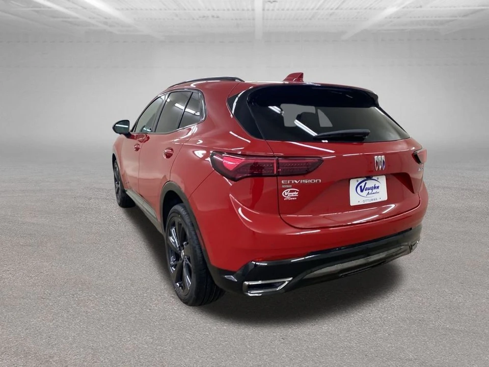 2025 Buick Envision - Image 8 of 12