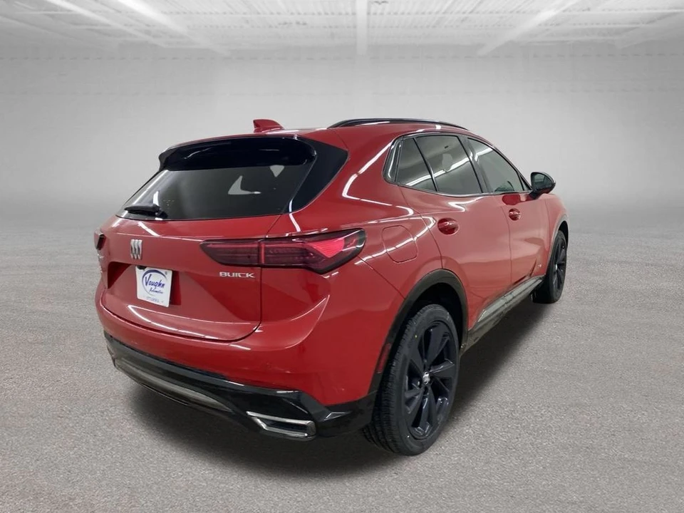 2025 Buick Envision - Image 11 of 12