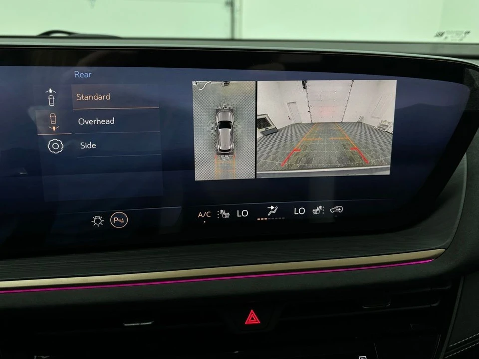 2025 Buick Envision - Image 4 of 12