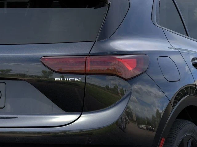2025 Buick Envision - Image 11 of 21