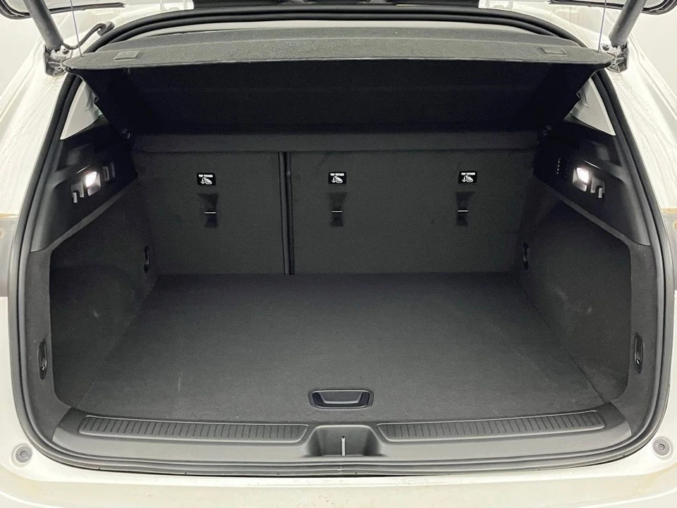 2025 Buick Envision - Image 11 of 12