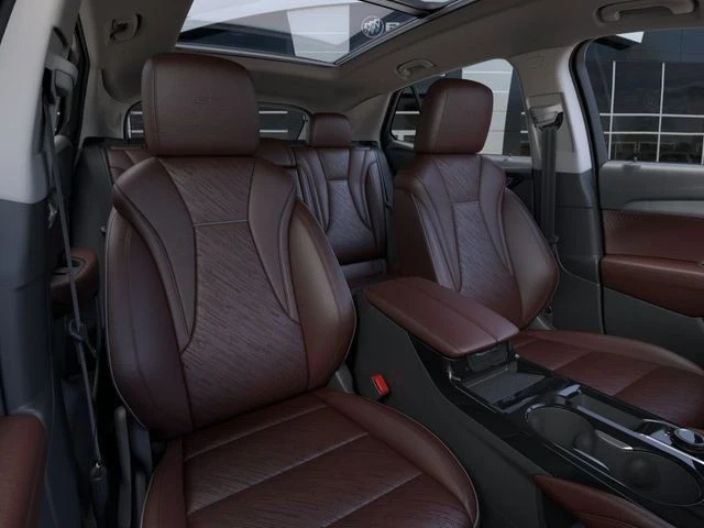 2025 Buick Envision - Image 16 of 21