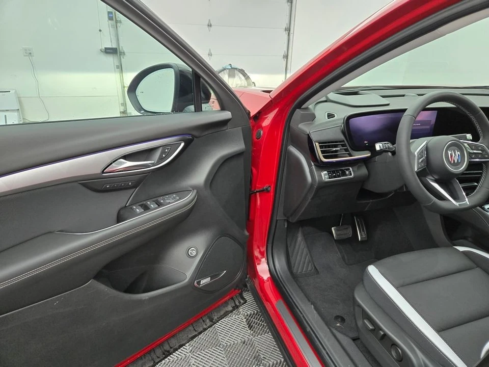2025 Buick Envision - Image 21 of 21