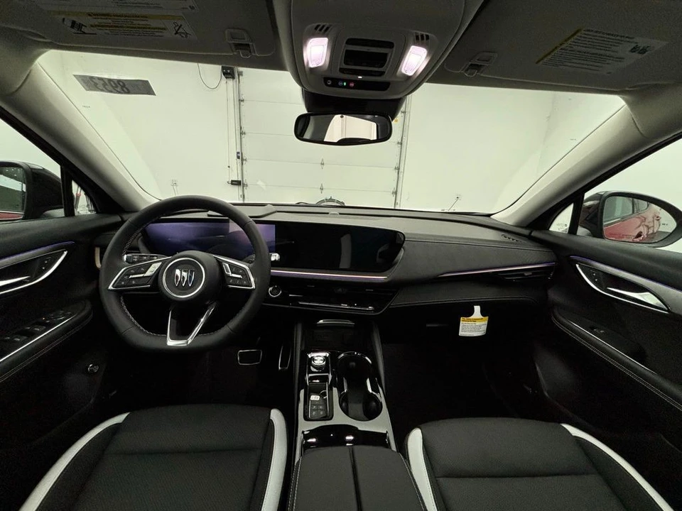 2025 Buick Envision - Image 2 of 12