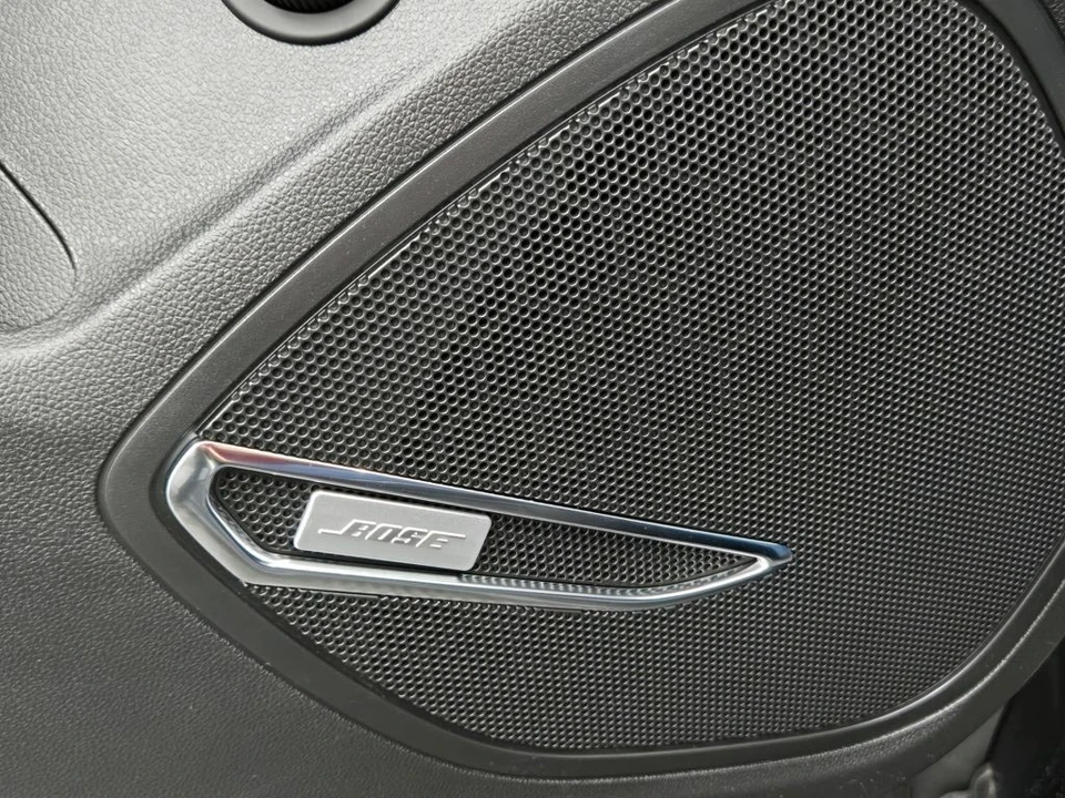 2025 Buick Envision - Image 8 of 12