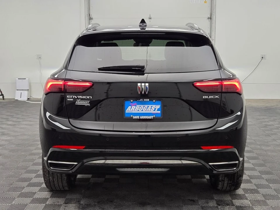 2025 Buick Envision - Image 12 of 12