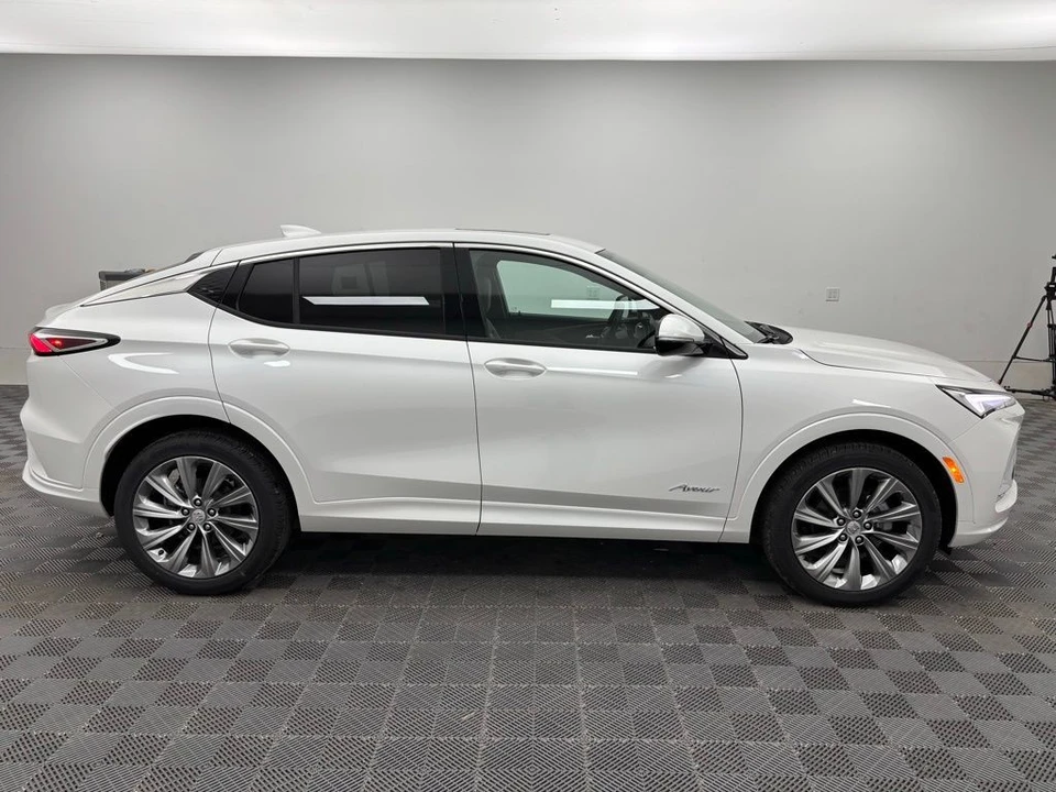 2025 Buick - Image 10 of 21