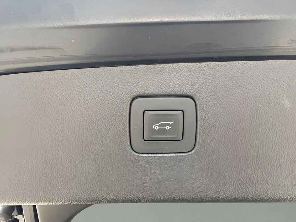 2025 Buick - Image 21 of 25
