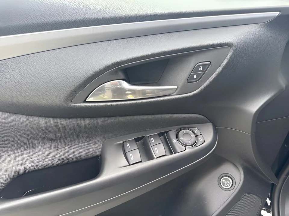 2025 Buick - Image 19 of 25