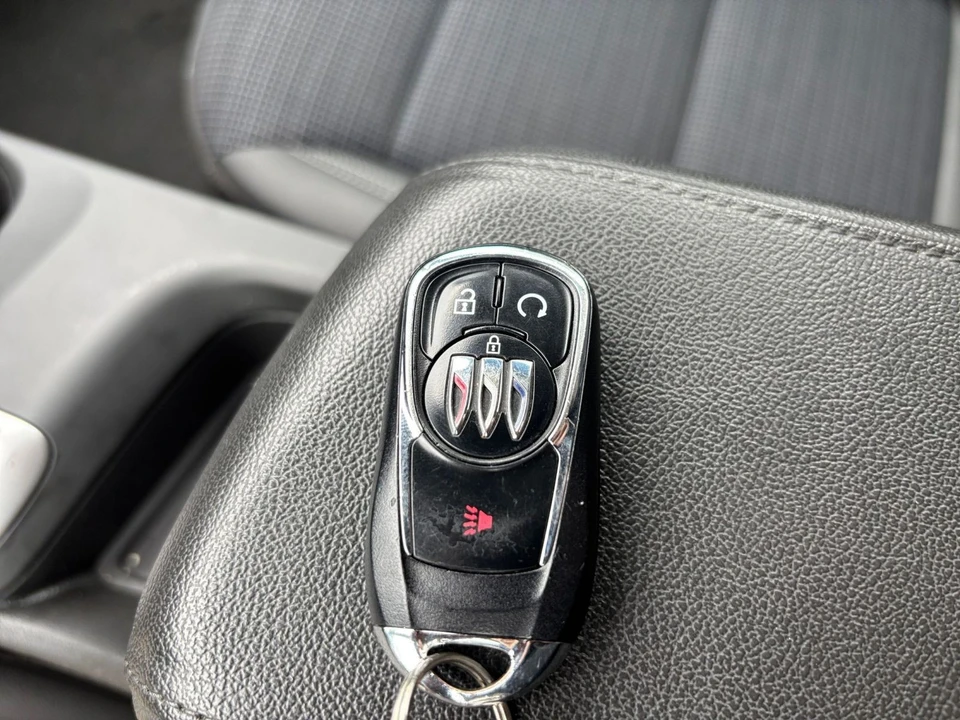 2025 Buick - Image 23 of 31
