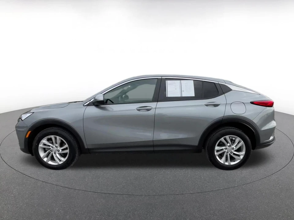 2025 Buick - Image 9 of 31