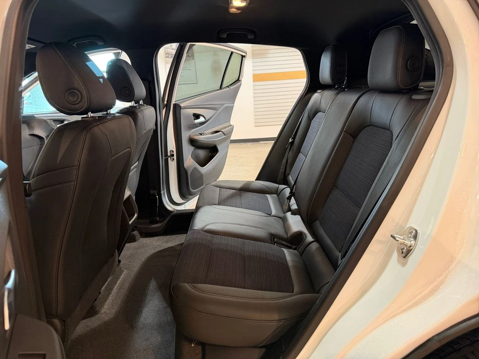 2025 Buick - Image 26 of 31