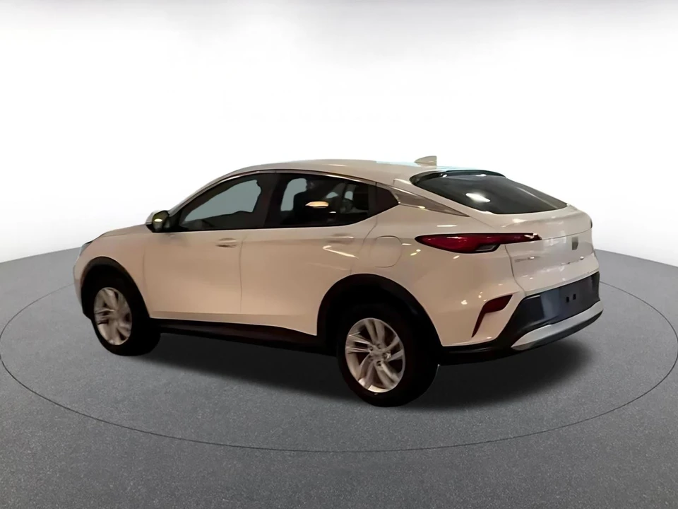 2025 Buick - Image 4 of 31