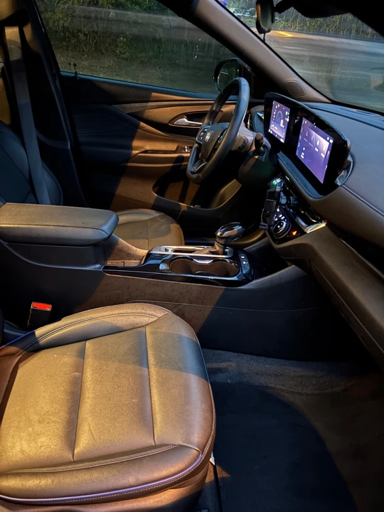 2025 Buick - Image 9 of 11