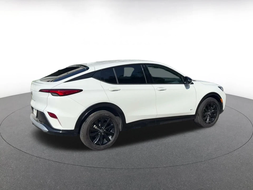 2025 Buick - Image 14 of 31