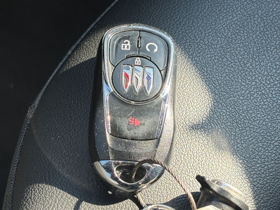 2025 Buick - Image 24 of 31