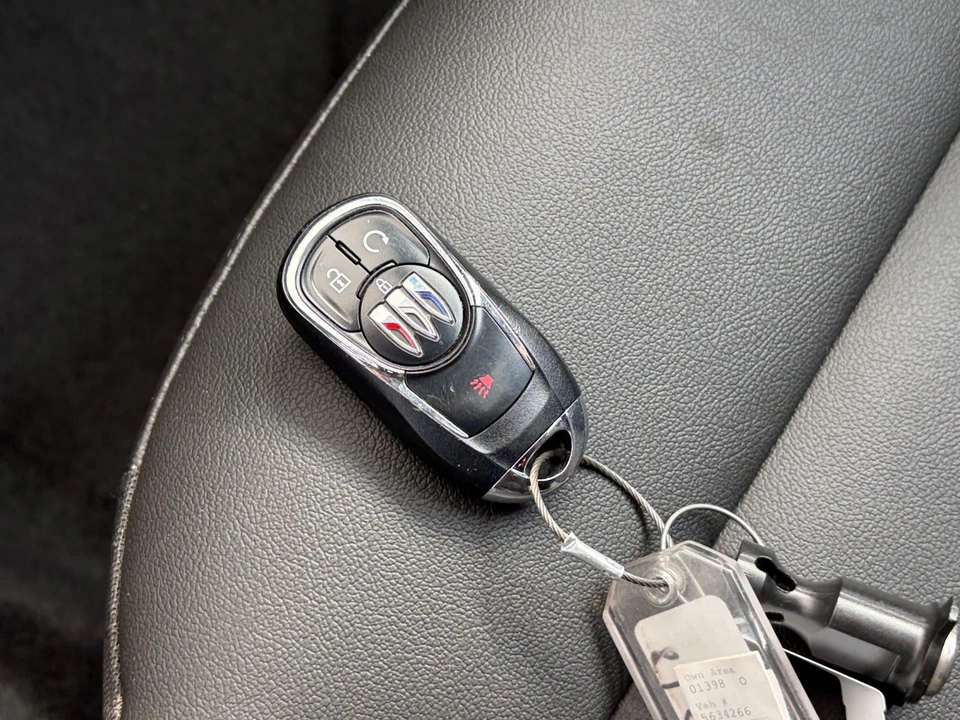 2025 Buick - Image 23 of 31