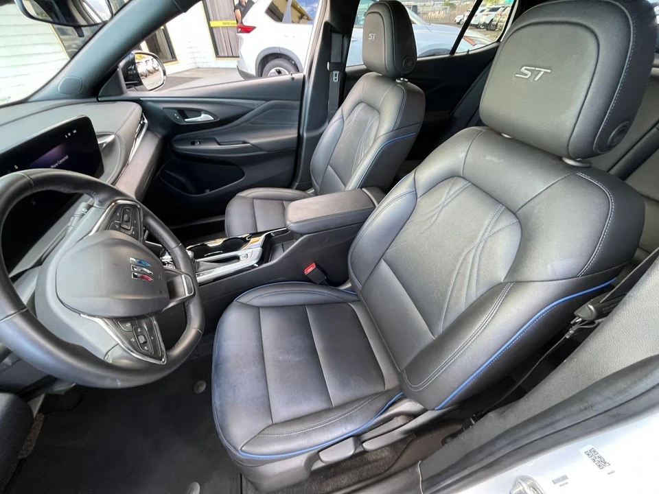 2025 Buick - Image 29 of 31