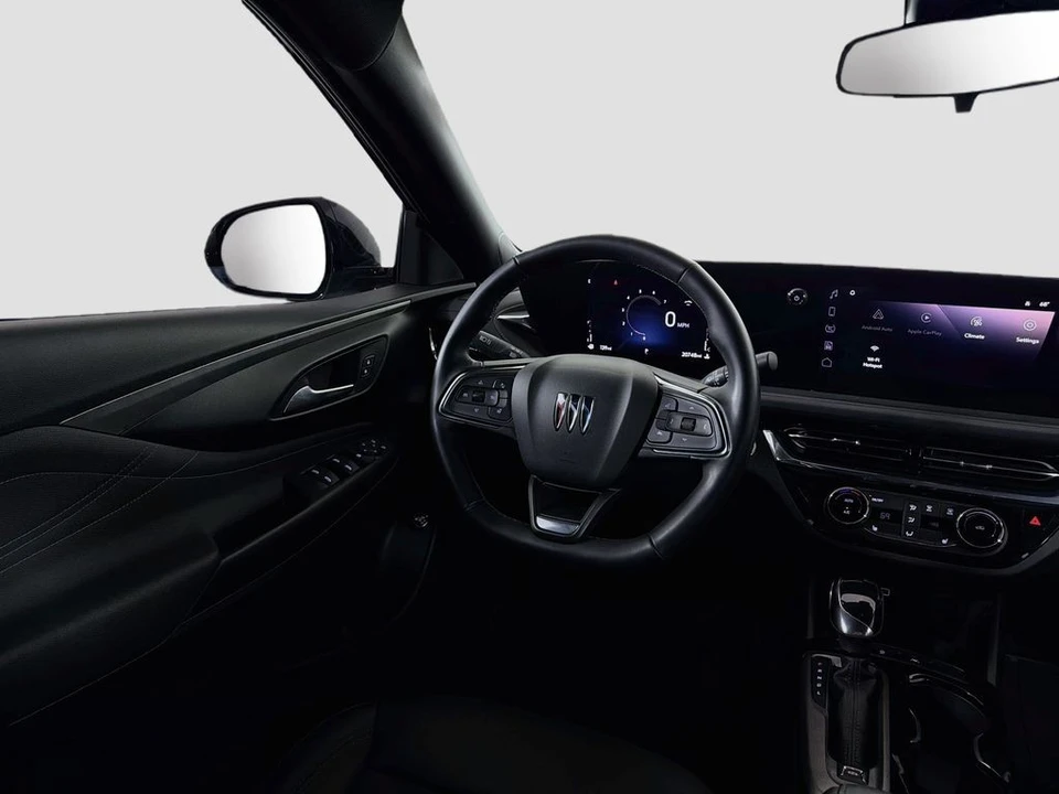 2025 Buick Envision - Image 22 of 31