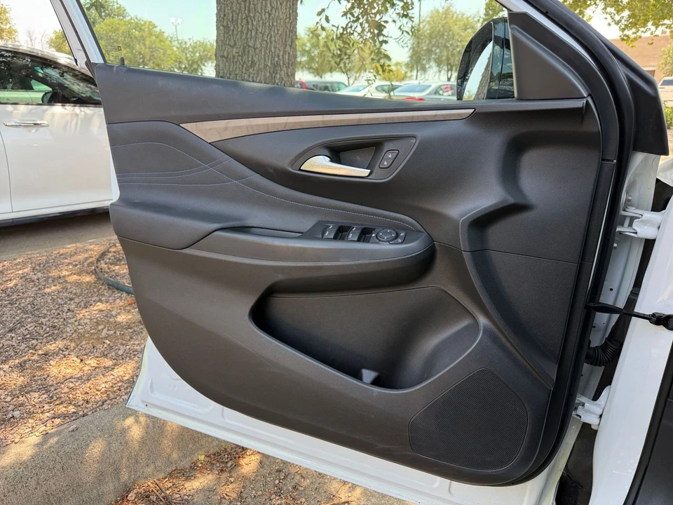 2025 Buick - Image 20 of 31