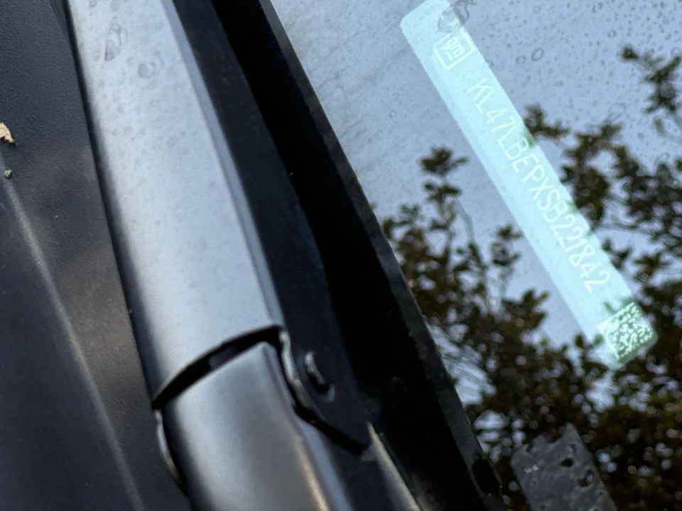 2025 Buick - Image 30 of 31