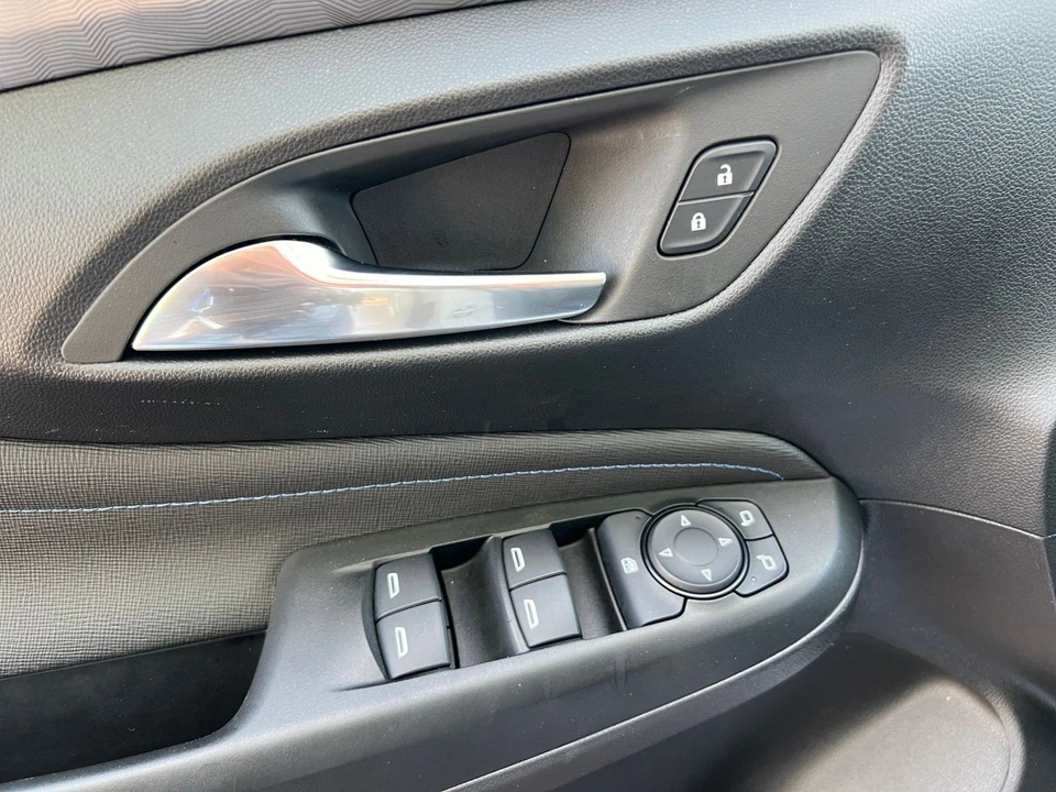 2025 Buick - Image 20 of 31