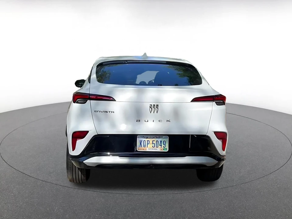 2025 Buick - Image 14 of 31