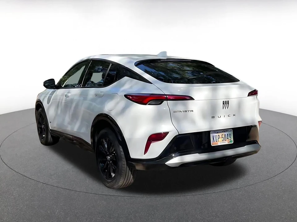 2025 Buick - Image 13 of 31