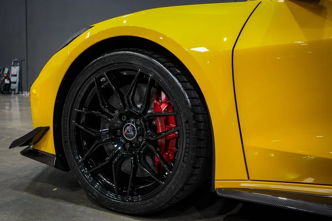 2025 Chevrolet Corvette C8 Z06 - Image 11 of 21