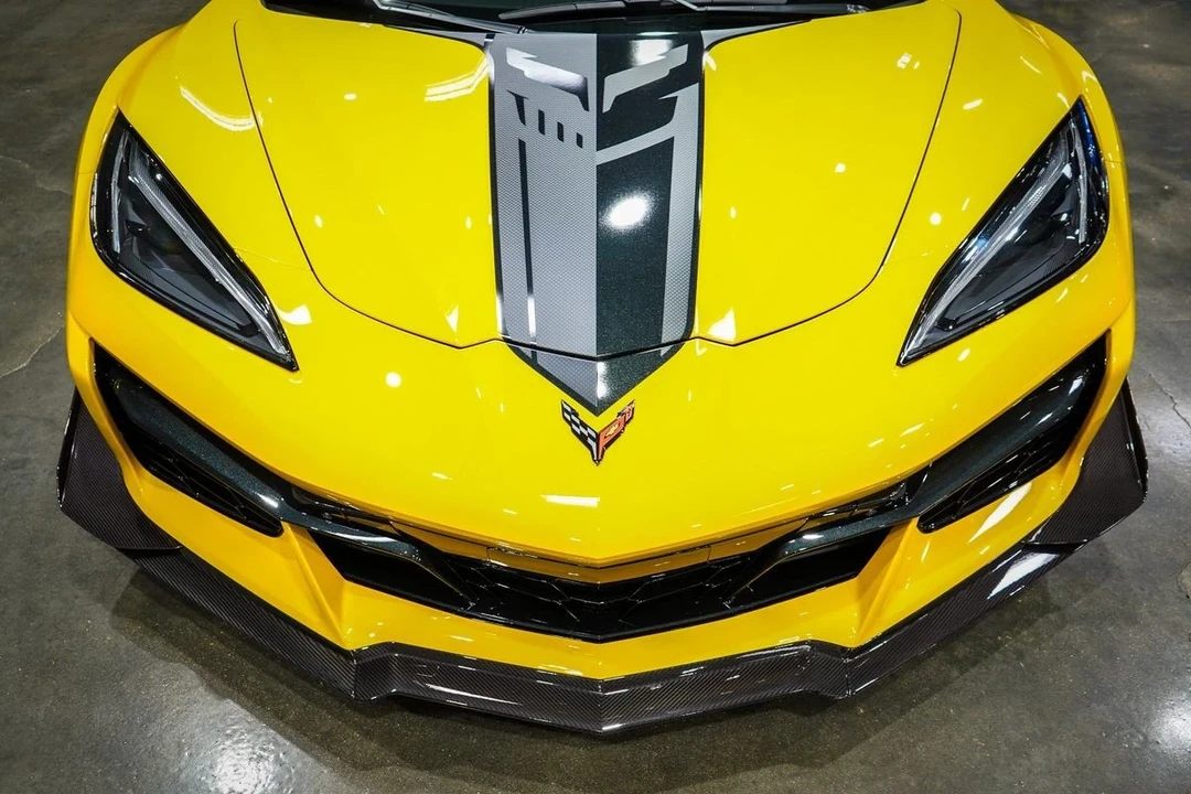 2025 Chevrolet Corvette C8 Z06 - Image 9 of 21