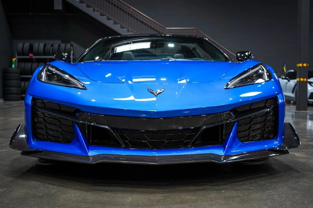2025 Chevrolet Corvette C8 Z06 - Image 8 of 21