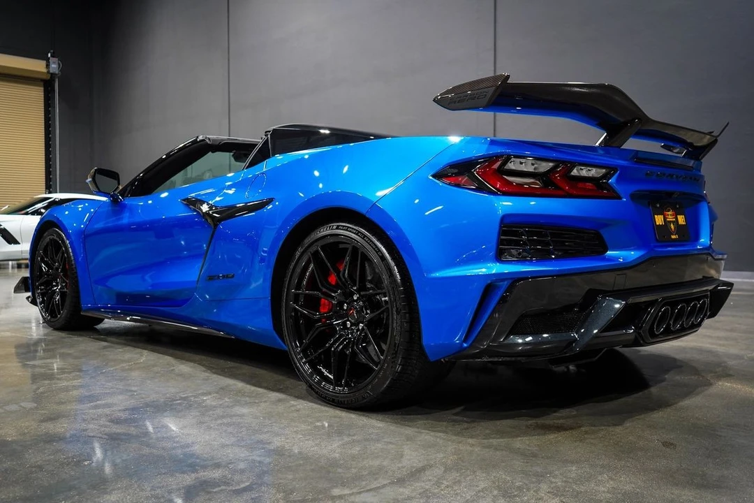 2025 Chevrolet Corvette C8 Z06 - Image 3 of 21