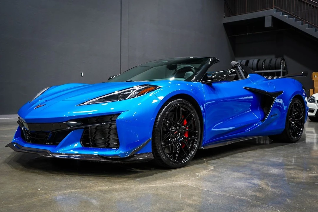 2025 Chevrolet Corvette C8 Z06 - Image 10 of 21
