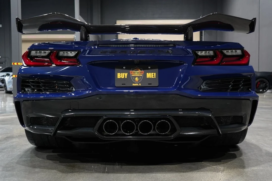 2025 Chevrolet Corvette C8 Z06 - Image 4 of 21
