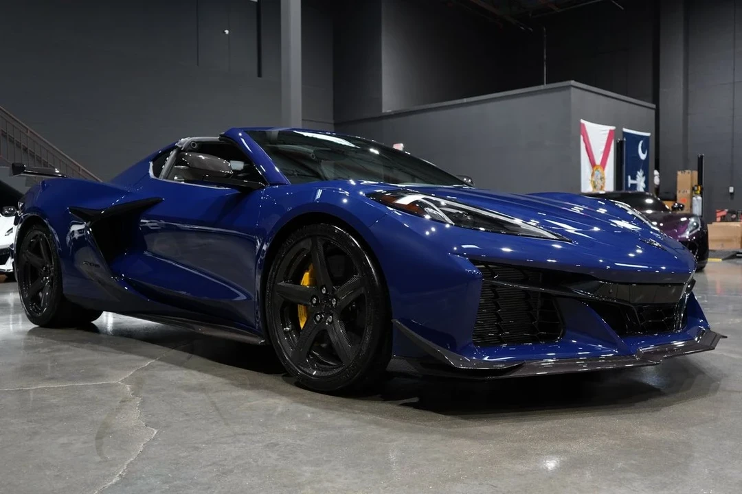 2025 Chevrolet Corvette C8 Z06 - Image 7 of 21
