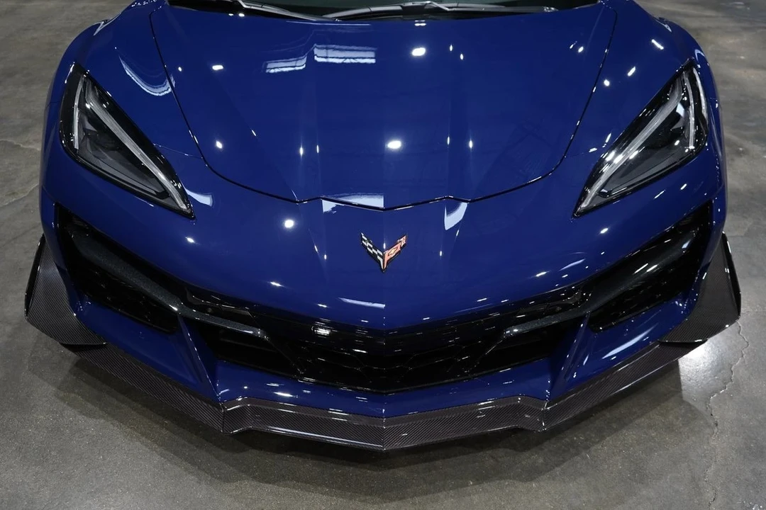 2025 Chevrolet Corvette C8 Z06 - Image 9 of 21