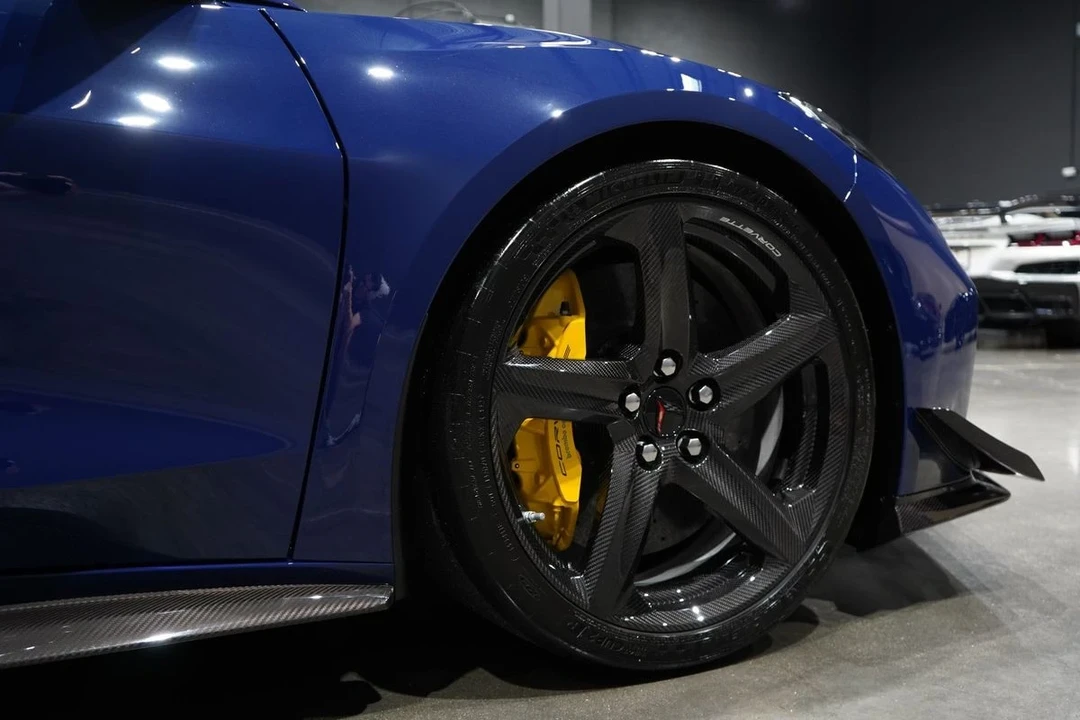 2025 Chevrolet Corvette C8 Z06 - Image 15 of 21