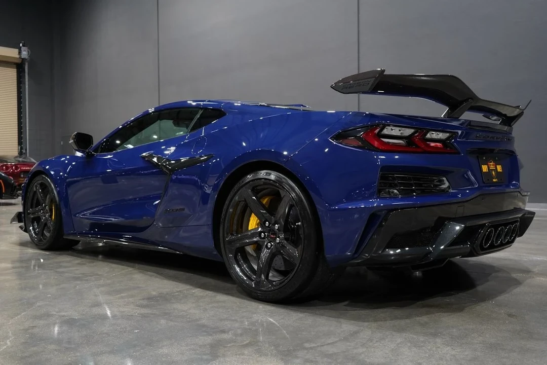 2025 Chevrolet Corvette C8 Z06 - Image 21 of 21