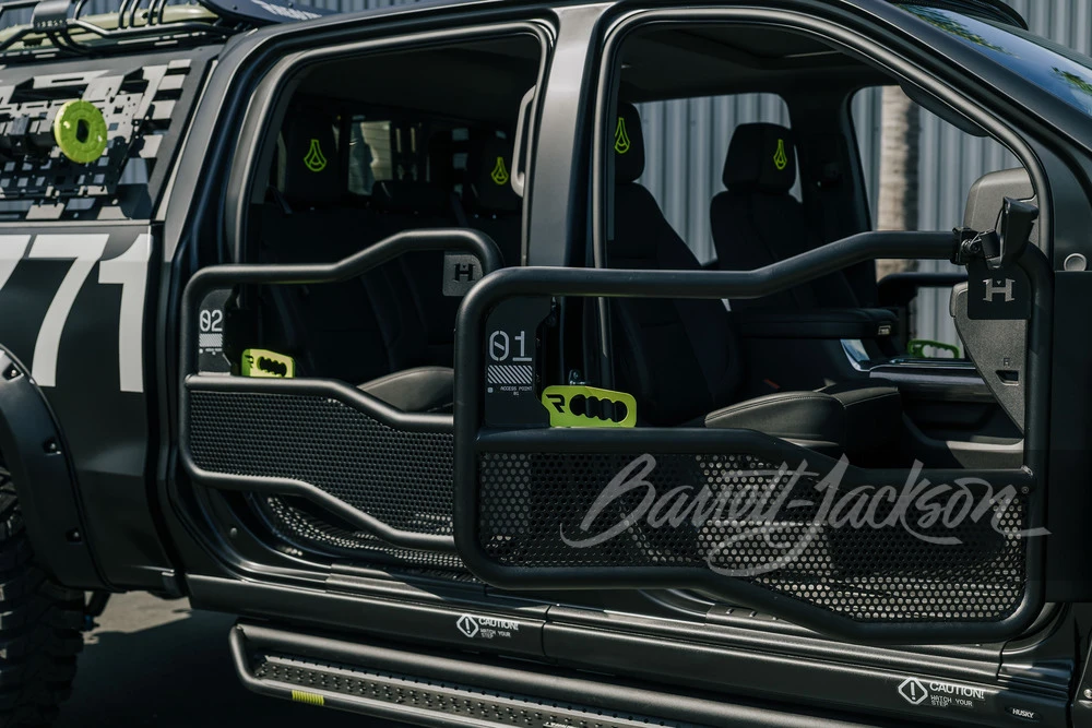 2025 Chevrolet Silverado 4th Gen - Image 4 of 31