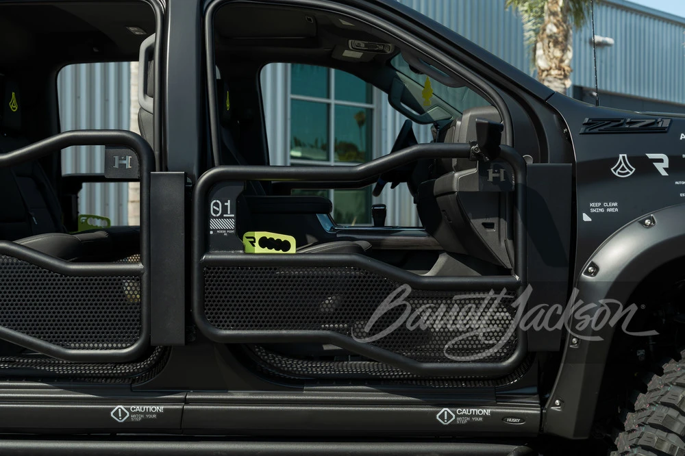 2025 Chevrolet Silverado 4th Gen - Image 13 of 31