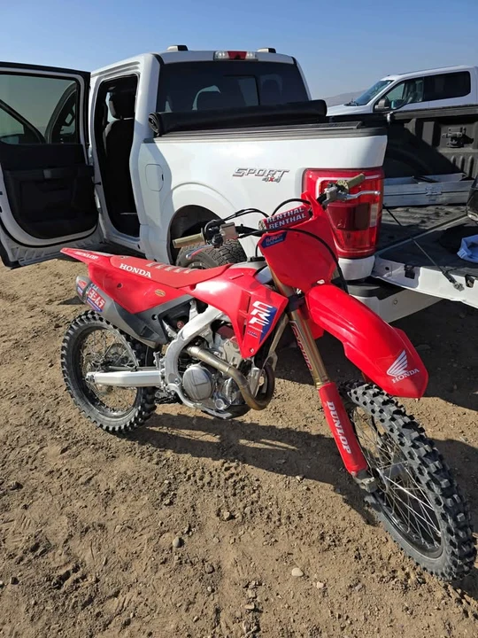 2025 Honda CRF - Image 5 of 6