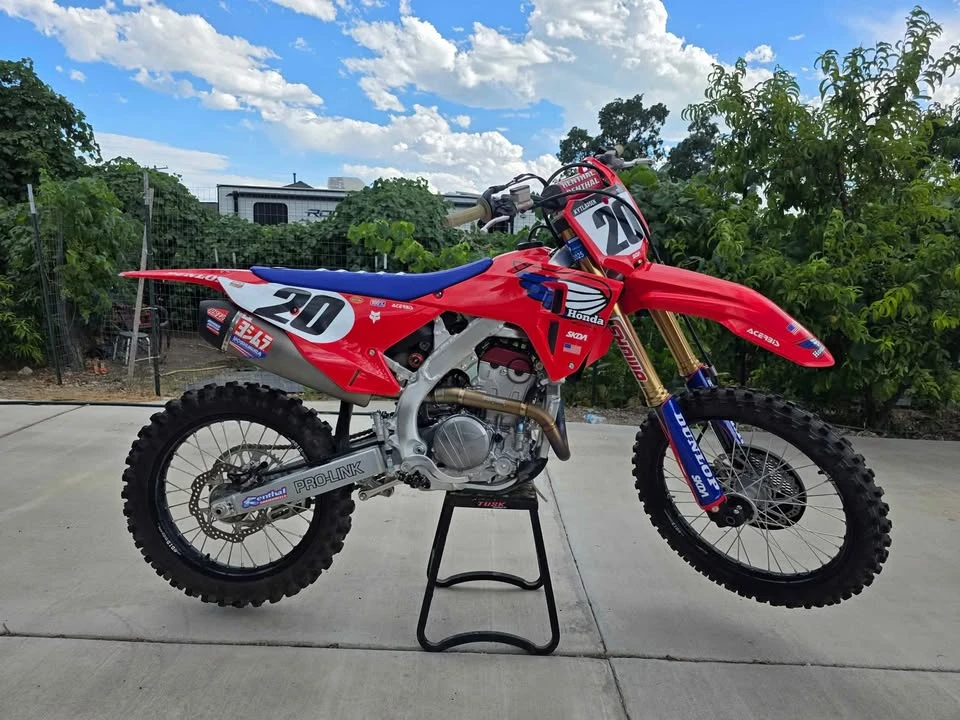 2025 Honda CRF - Image 4 of 6