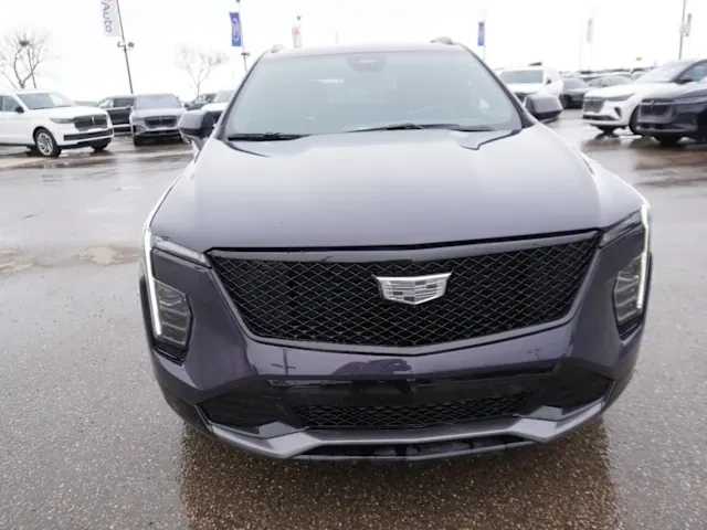 2025 Cadillac XT4 - Image 2 of 14